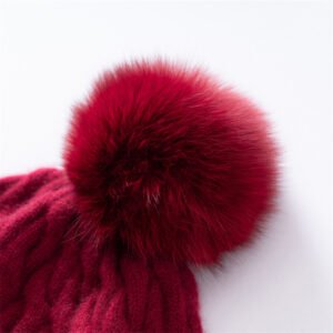 Cable knitted cashmere hat with ball, fashionable, casual and versatile for commuting