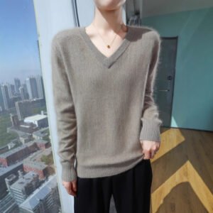 Spring and Autumn women's collared knitted bottoming sweater, versatile short pullover mink sweater, loose sweater inner layer