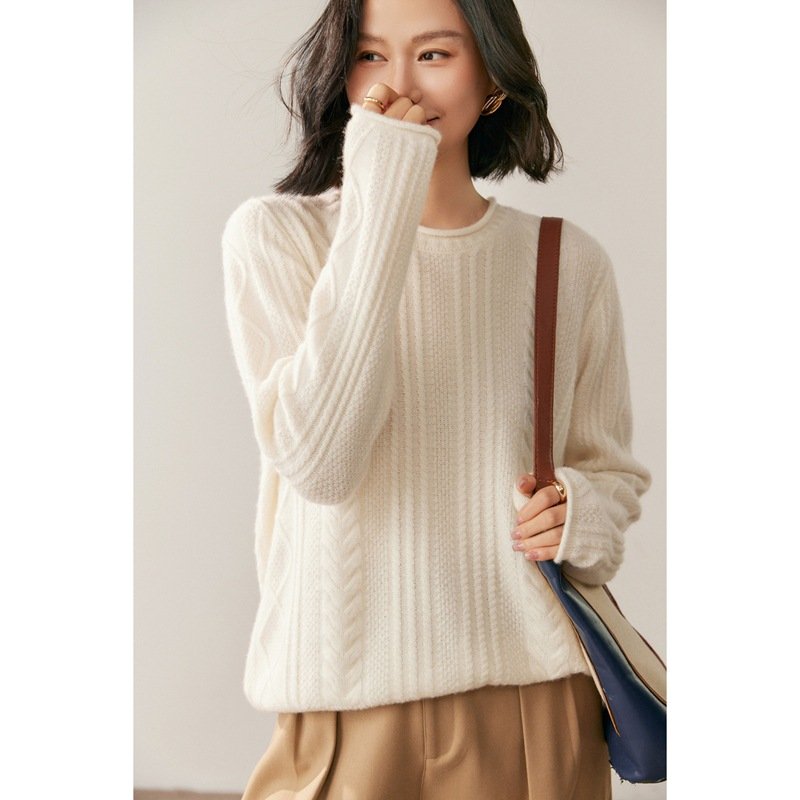 Women's Cashmere Knit Sweater Bottoming Sweater Round Neck Cable Pattern Thickened Warm Top Versatile - Image 8