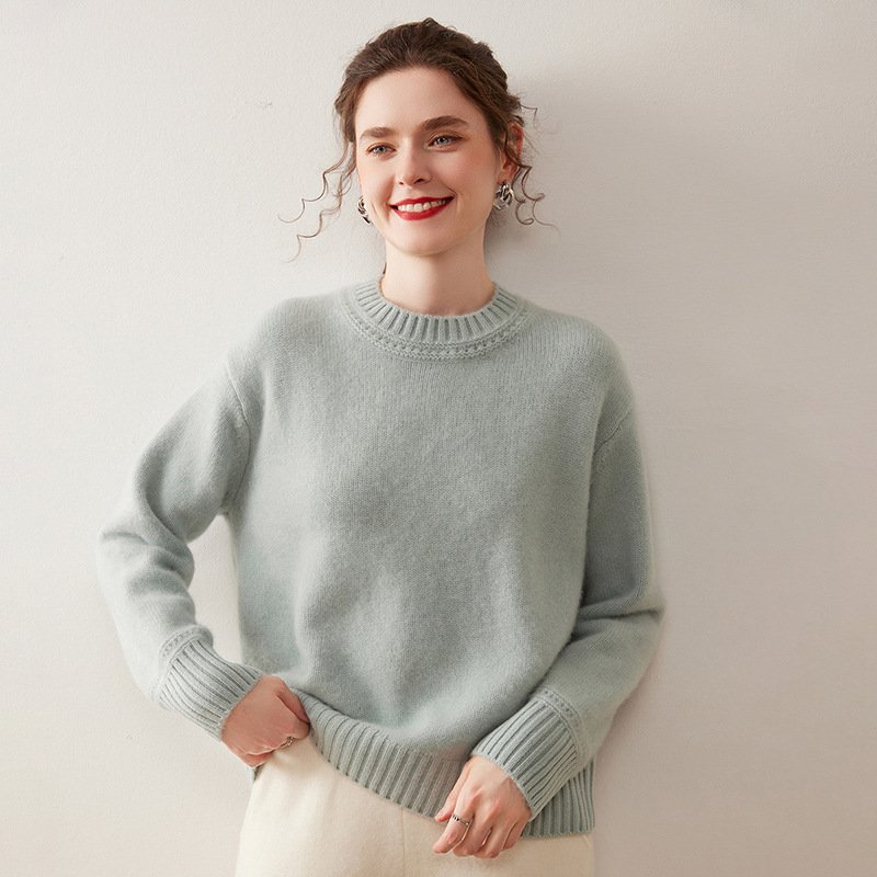 Women's thickened cashmere sweater base layer solid color round neck, versatile, loose and warm - Image 10